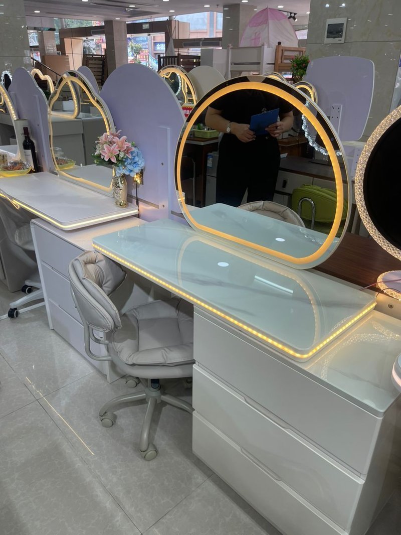 Luxury center table with stool