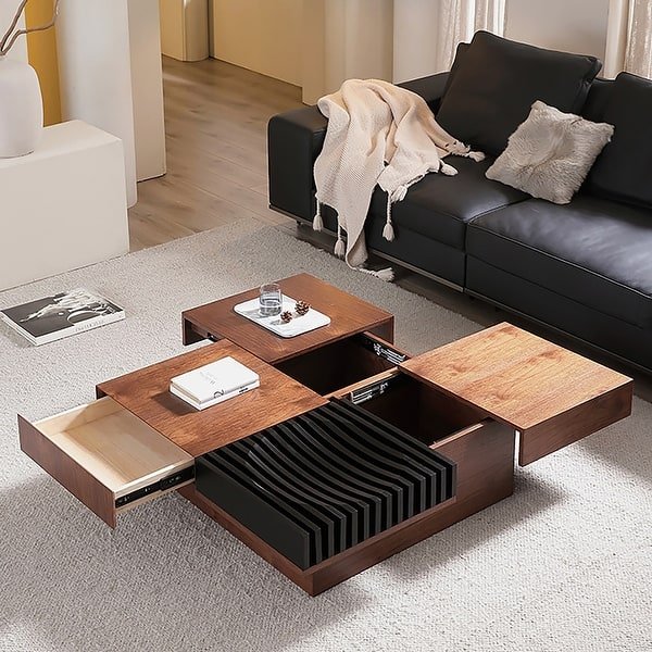 Wooded square center table - Image 1