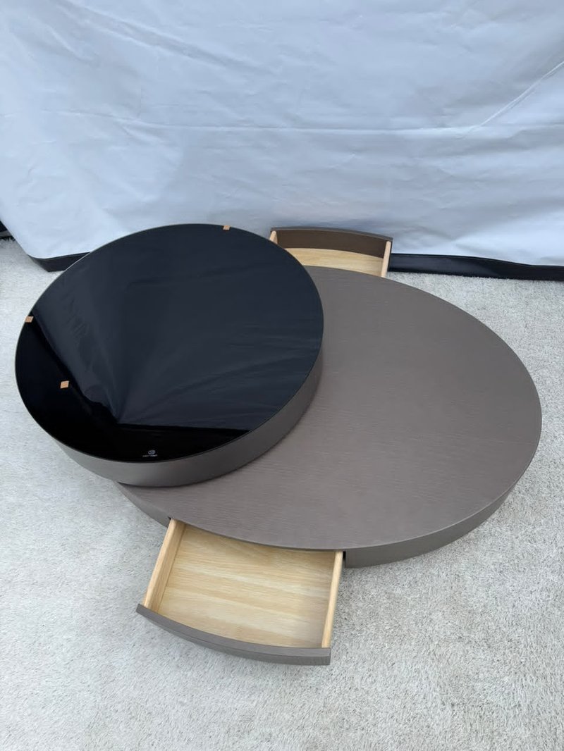 Morden metal center table - Image 1