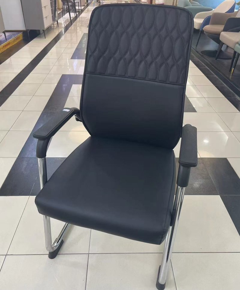 The Quilted visitor Cantilever Chair - Image 1