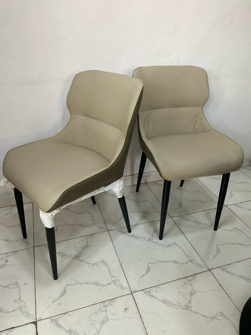 Modern Ergonomic Curved Leatherette Dining Chair - Image 2