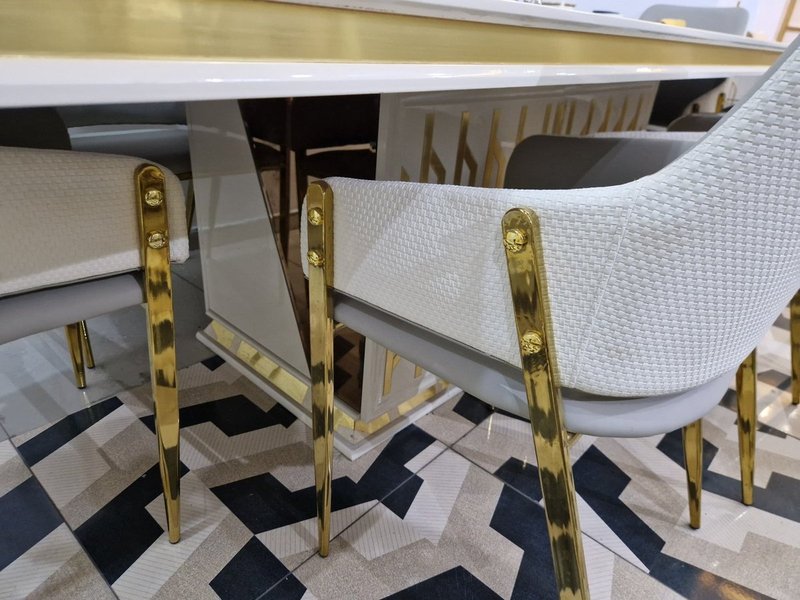 Modern Everyday Dining Table for Comfortable Meals and Shared Spaces - Image 5