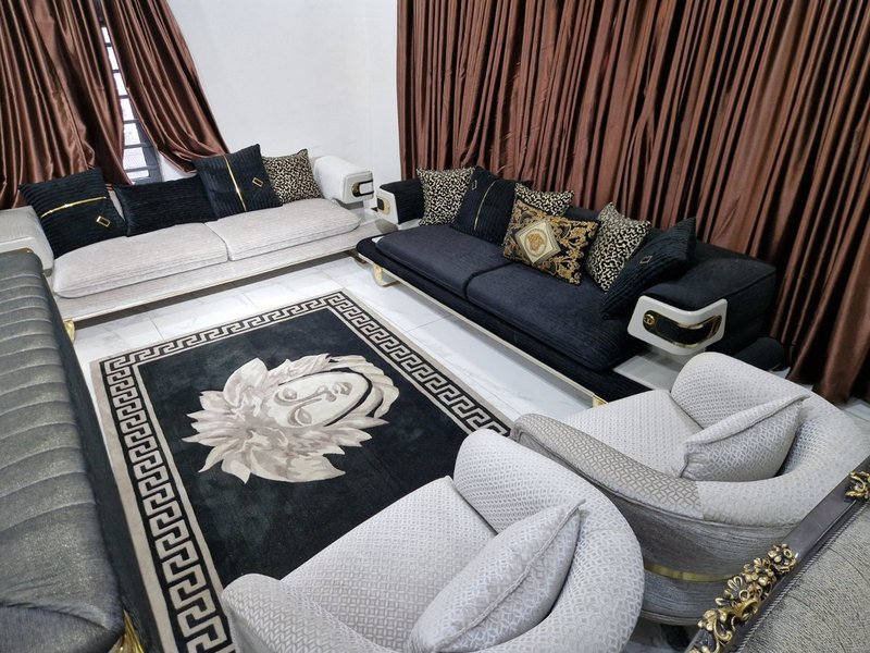 Glamour Gold & Black-and-White Upholstered Living Room Suite with Sculptural Armrests - Image 1
