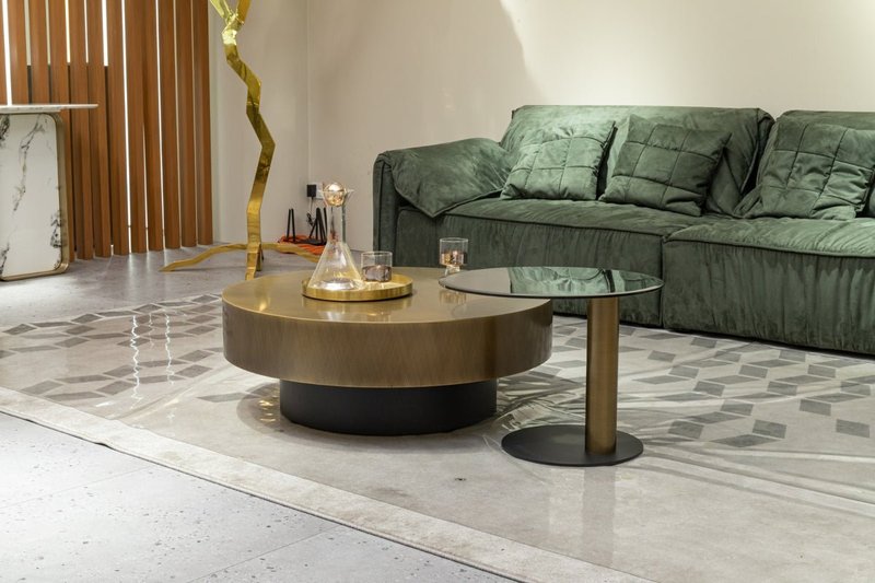 Unique design center table - Image 5